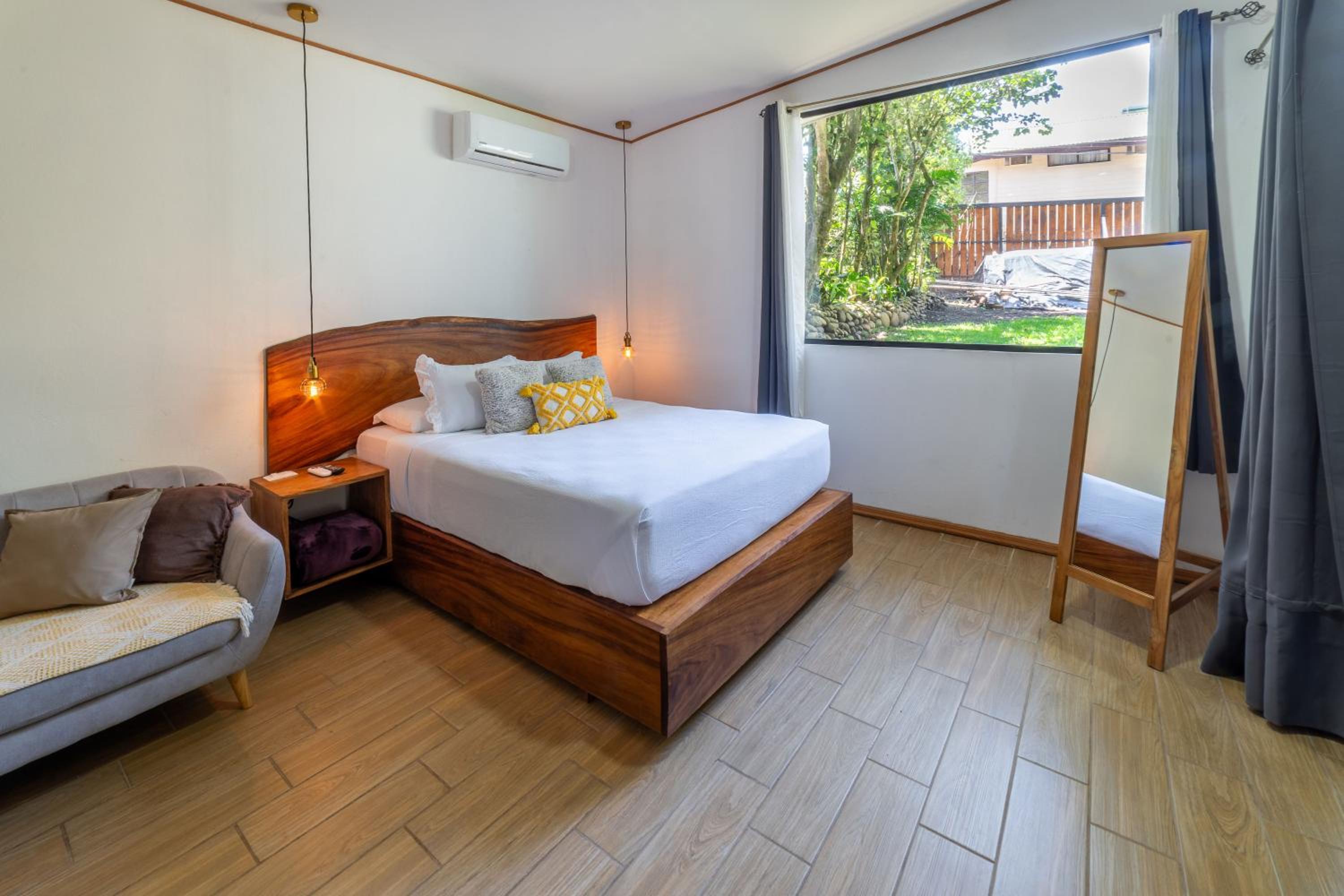 Casa Violeta Home rentals