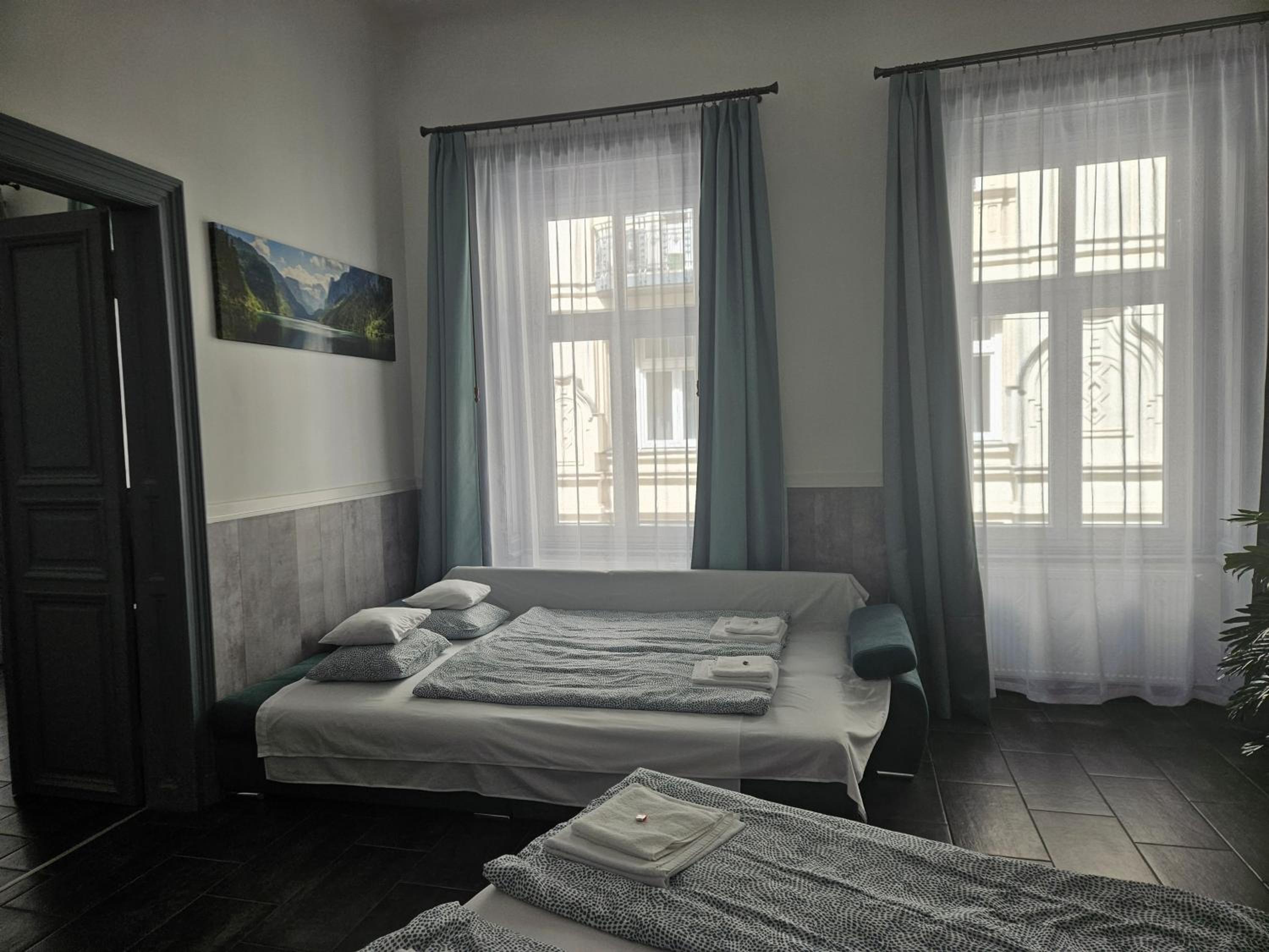 D3 Basilica Luxury Spacious Free Parking For 1 Car view 4