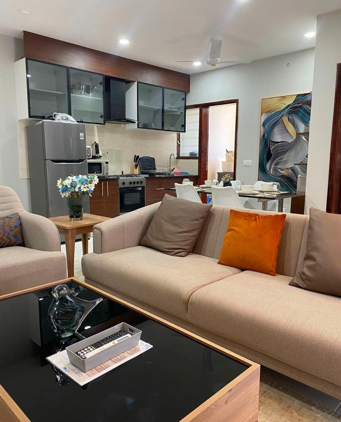 Stylish 1-Bedroom Apartment at Aqua View