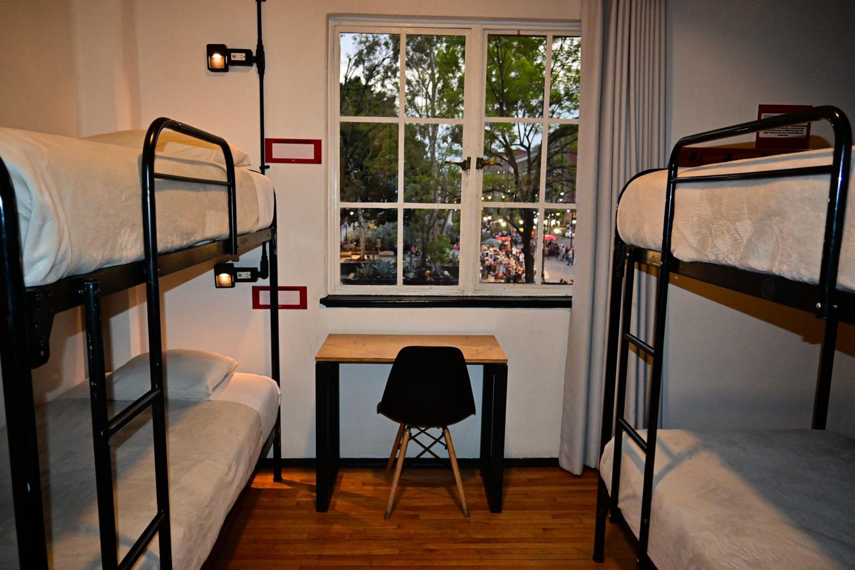 Hostel Mundo Joven Catedral