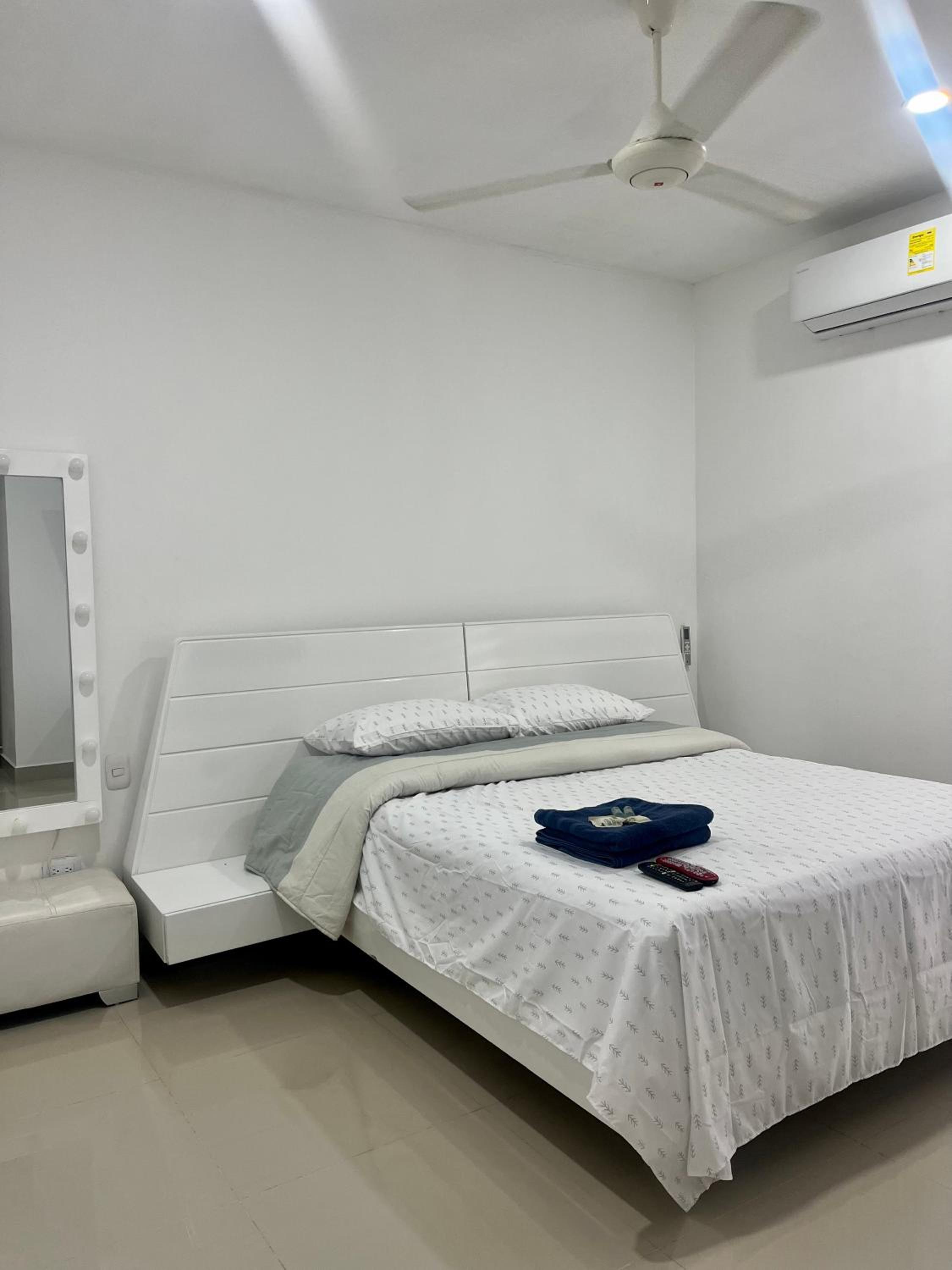 Arriendo apartamento amoblado