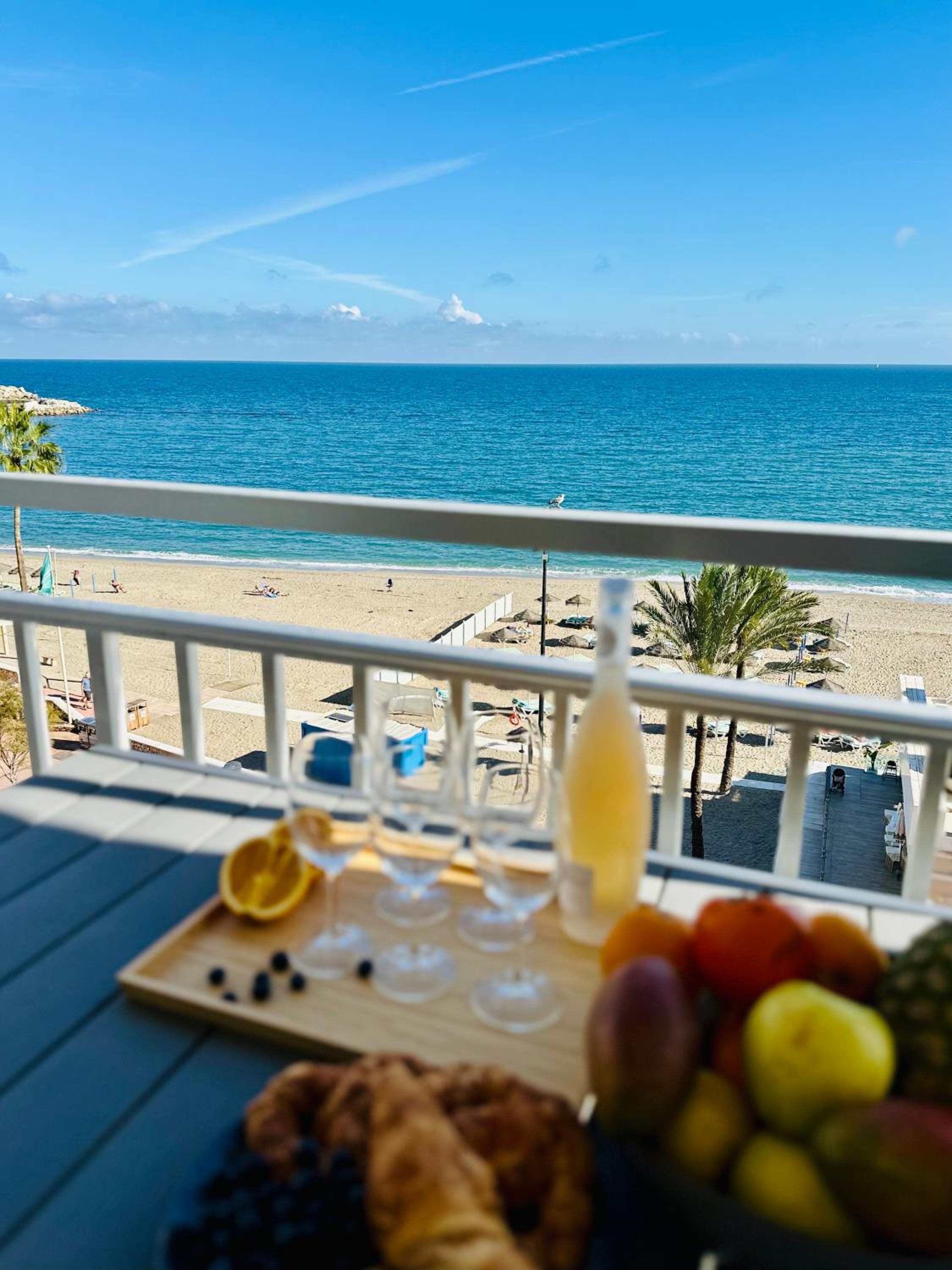 Horizonte 2 Beautiful apartment with incredible sea view at first line of Fuengirola beach