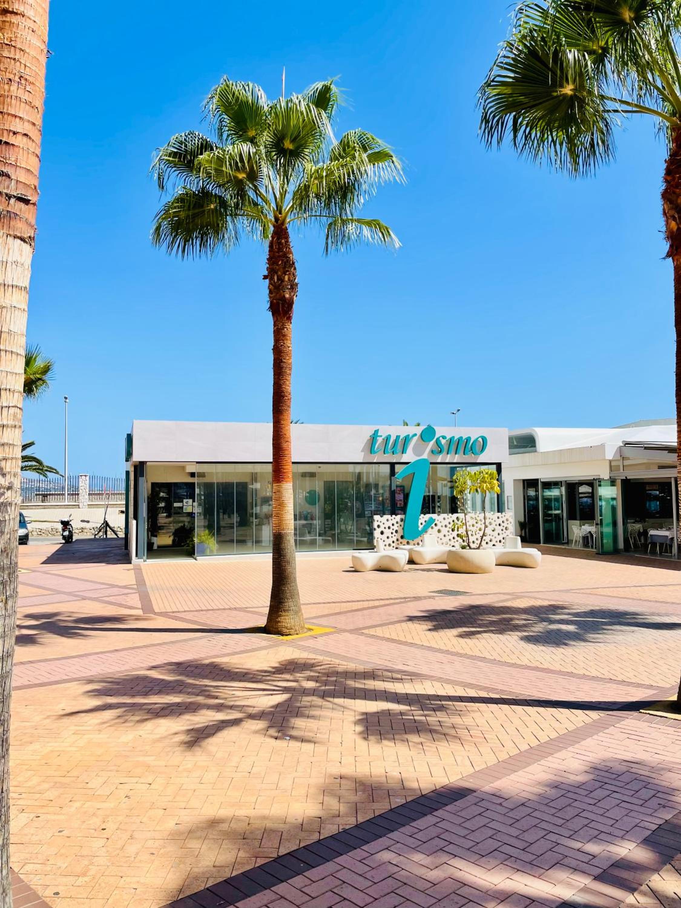 Horizonte 2 Beautiful apartment with incredible sea view at first line of Fuengirola beach