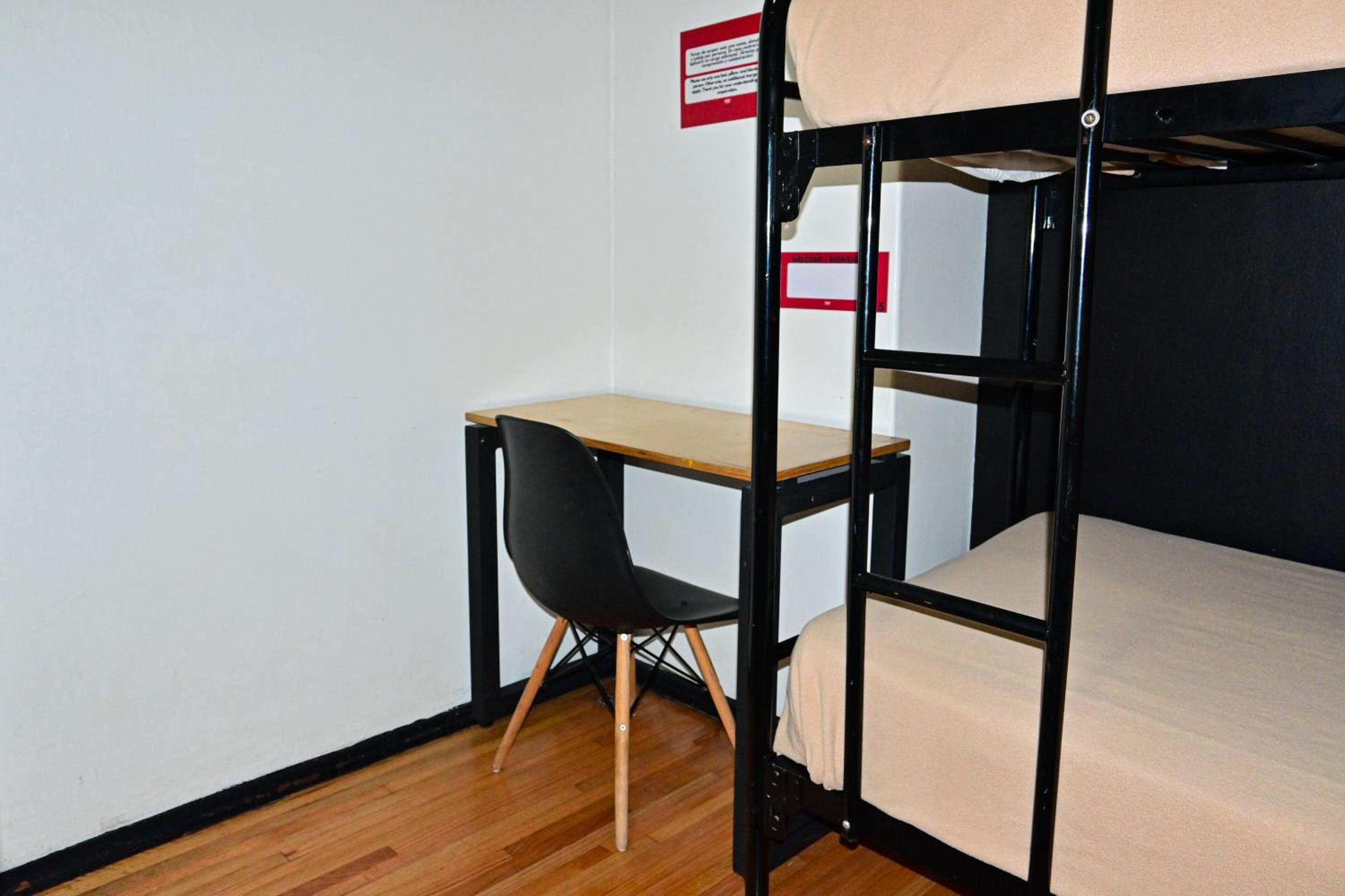 Hostel Mundo Joven Catedral