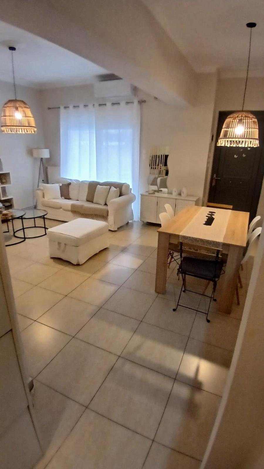 Christi & Paris Nest photo 3