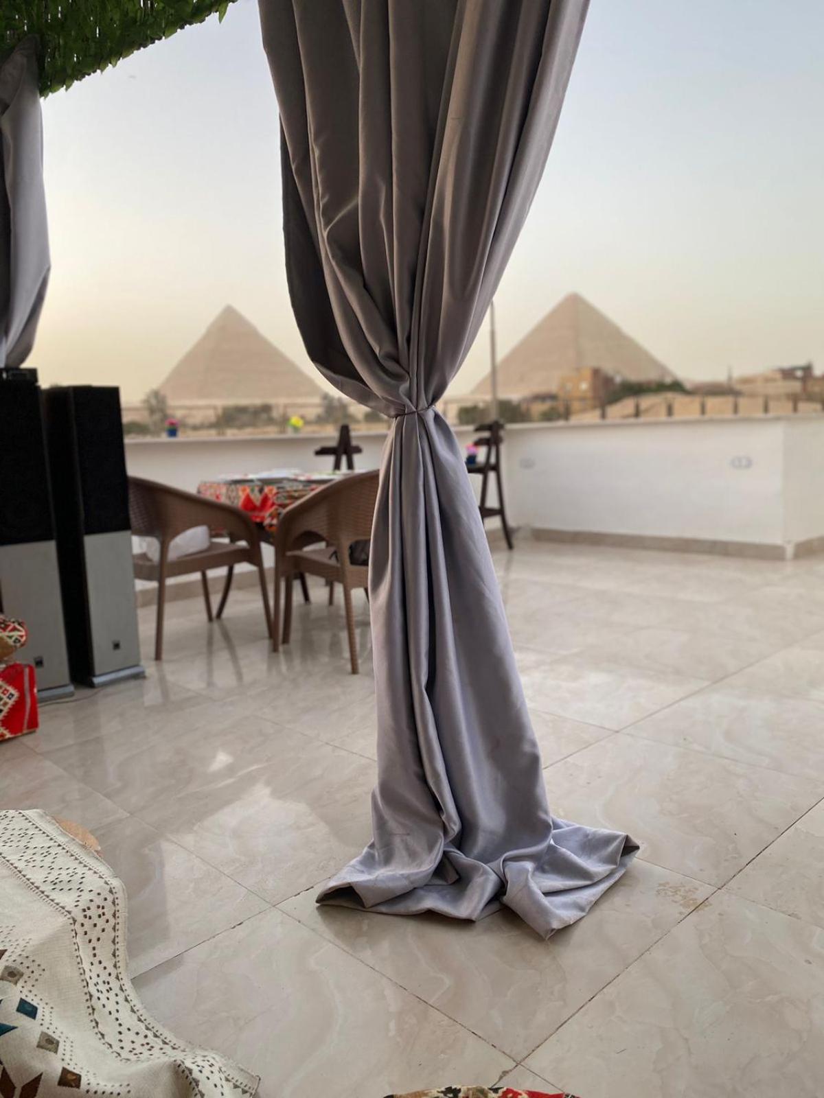Villa Pyramids View