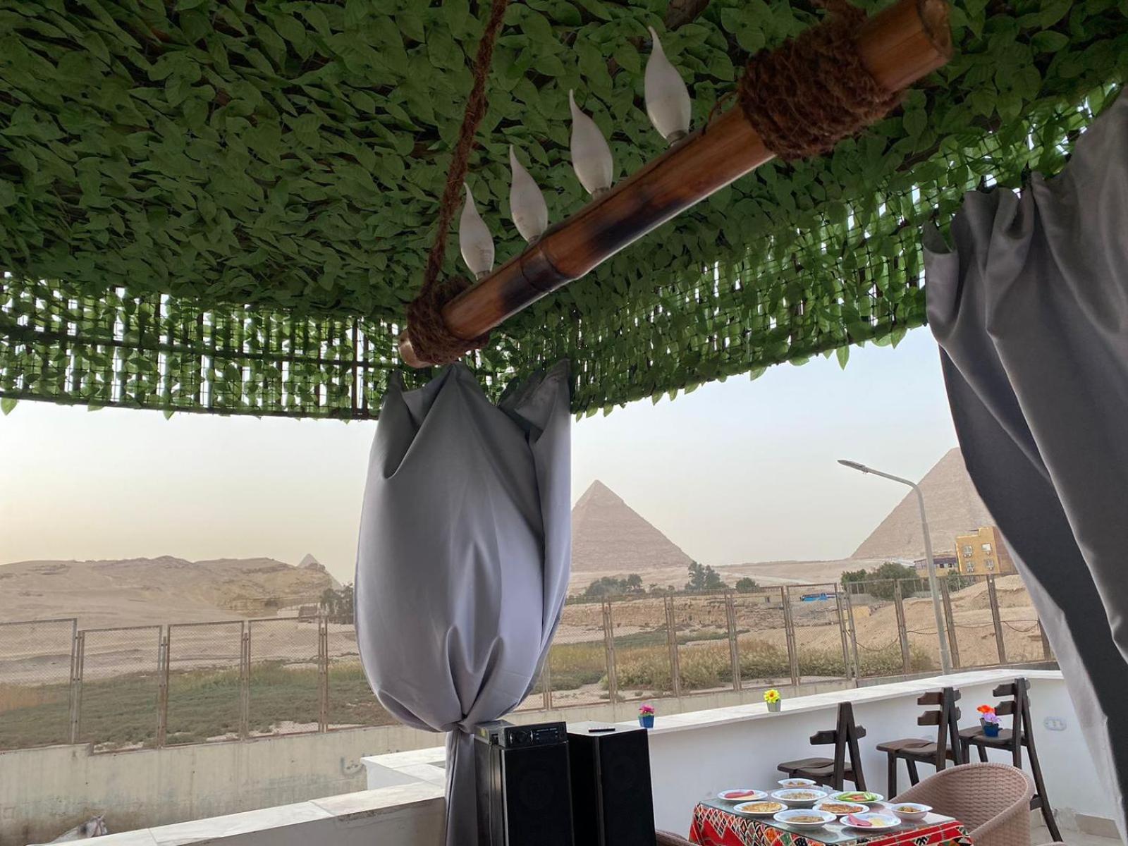 Villa Pyramids View