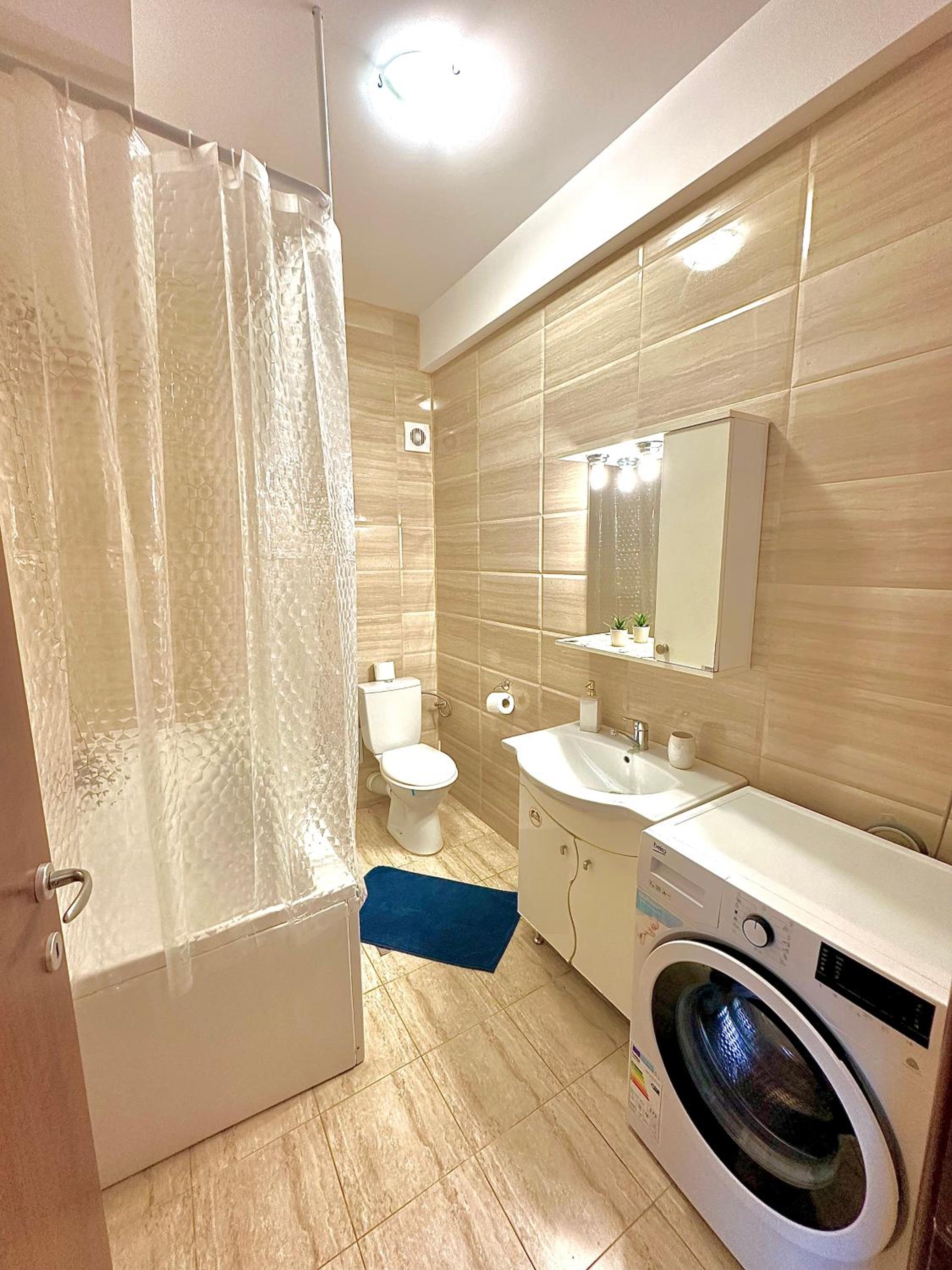 Monarch Boutique Apartaments