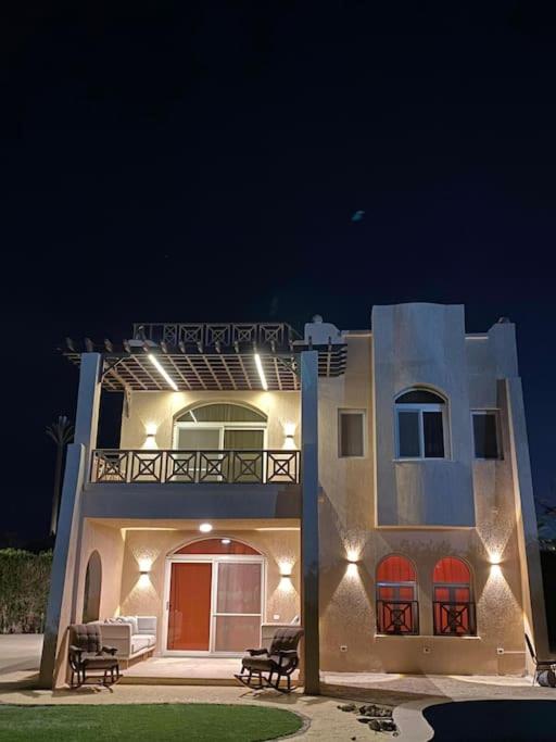 Elegant Beach Villa Sharm