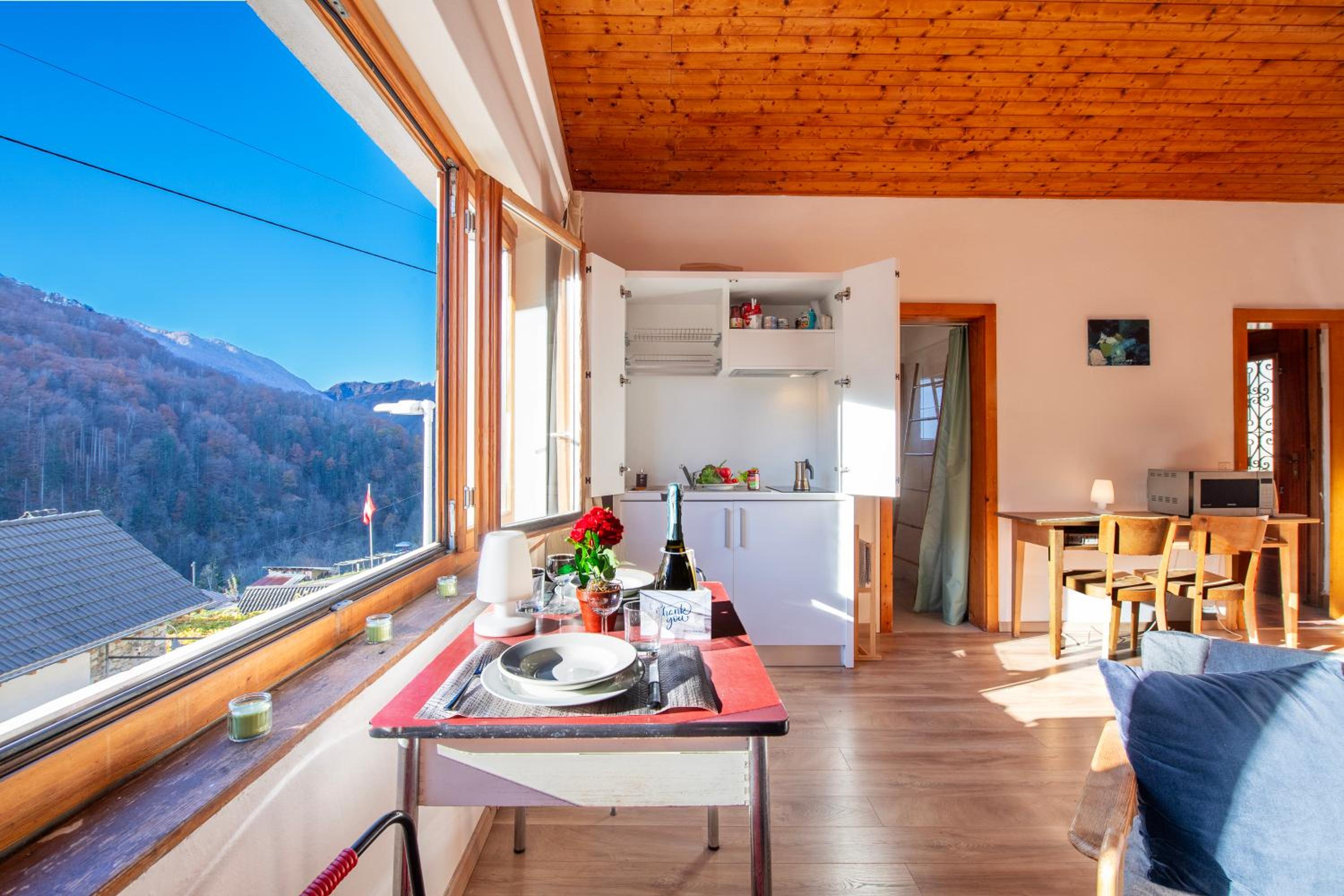 Mountain Views In Camedo - Happy Rentals