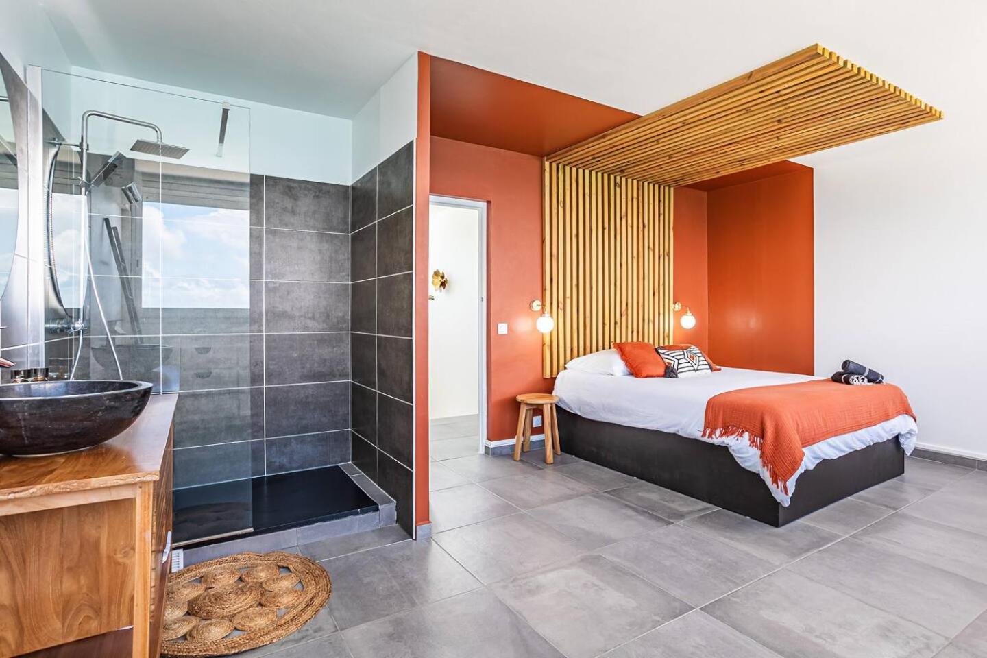 Ocean Villa with a breathtaking view! view 5