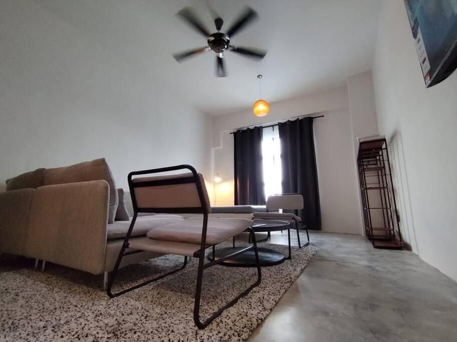 Maytower Executive Suite