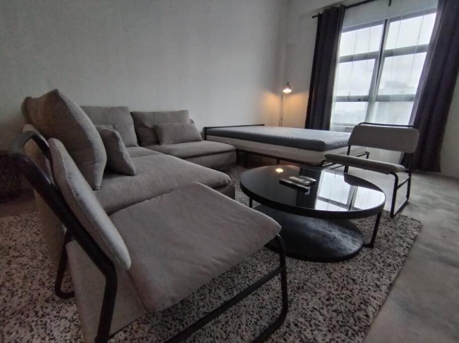Maytower Executive Suite