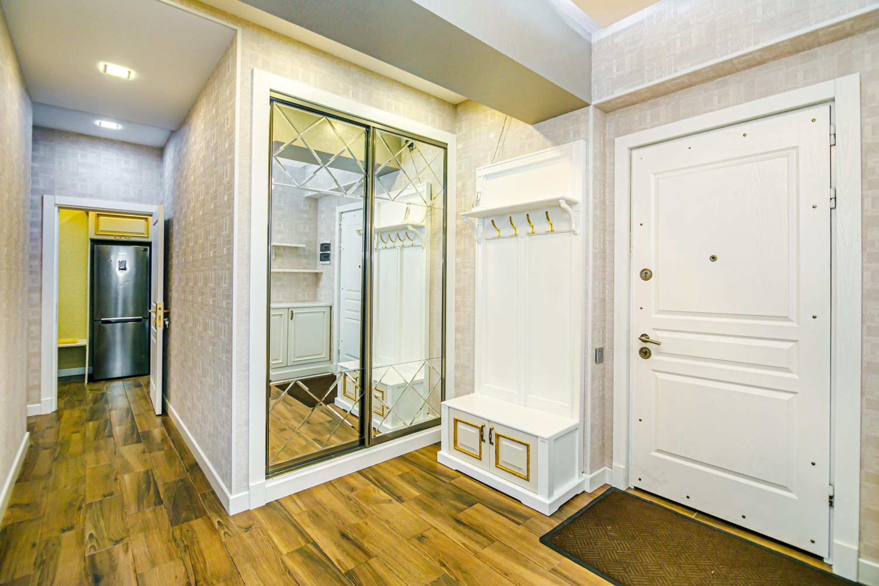 Park Azure VIP Apartment