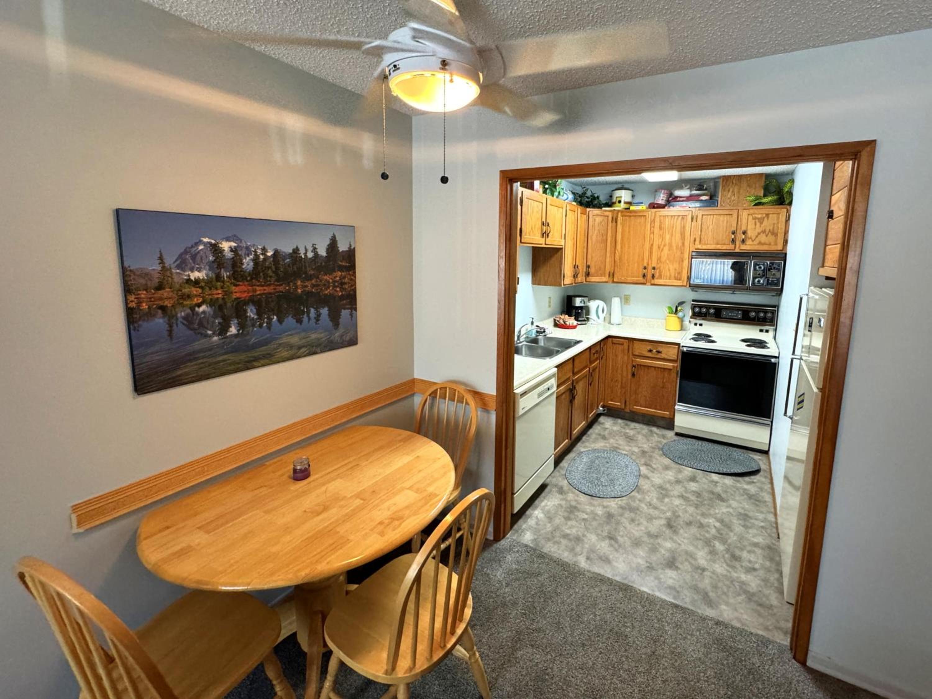 The Griz Inn by Park Vacation Management