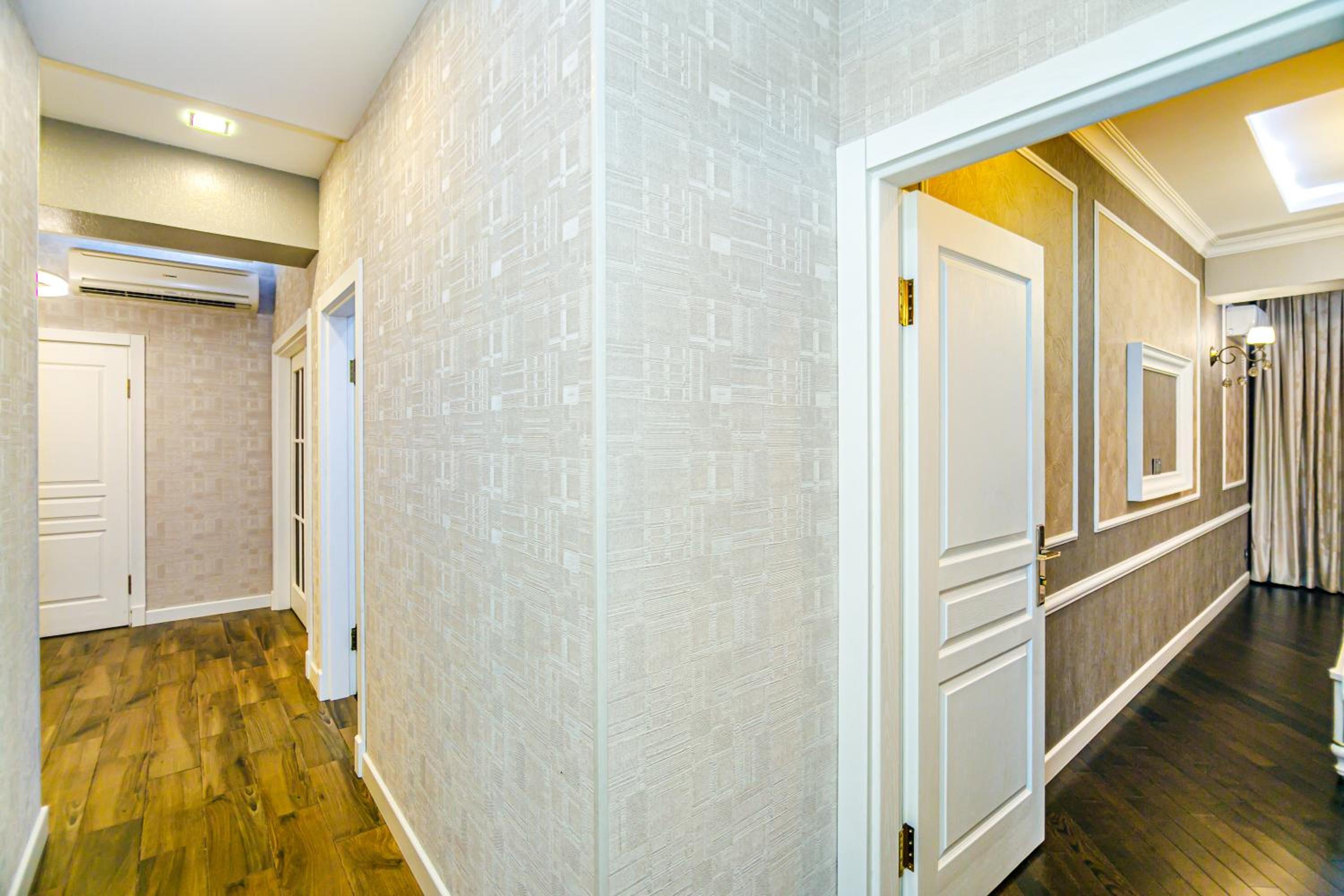 Park Azure VIP Apartment