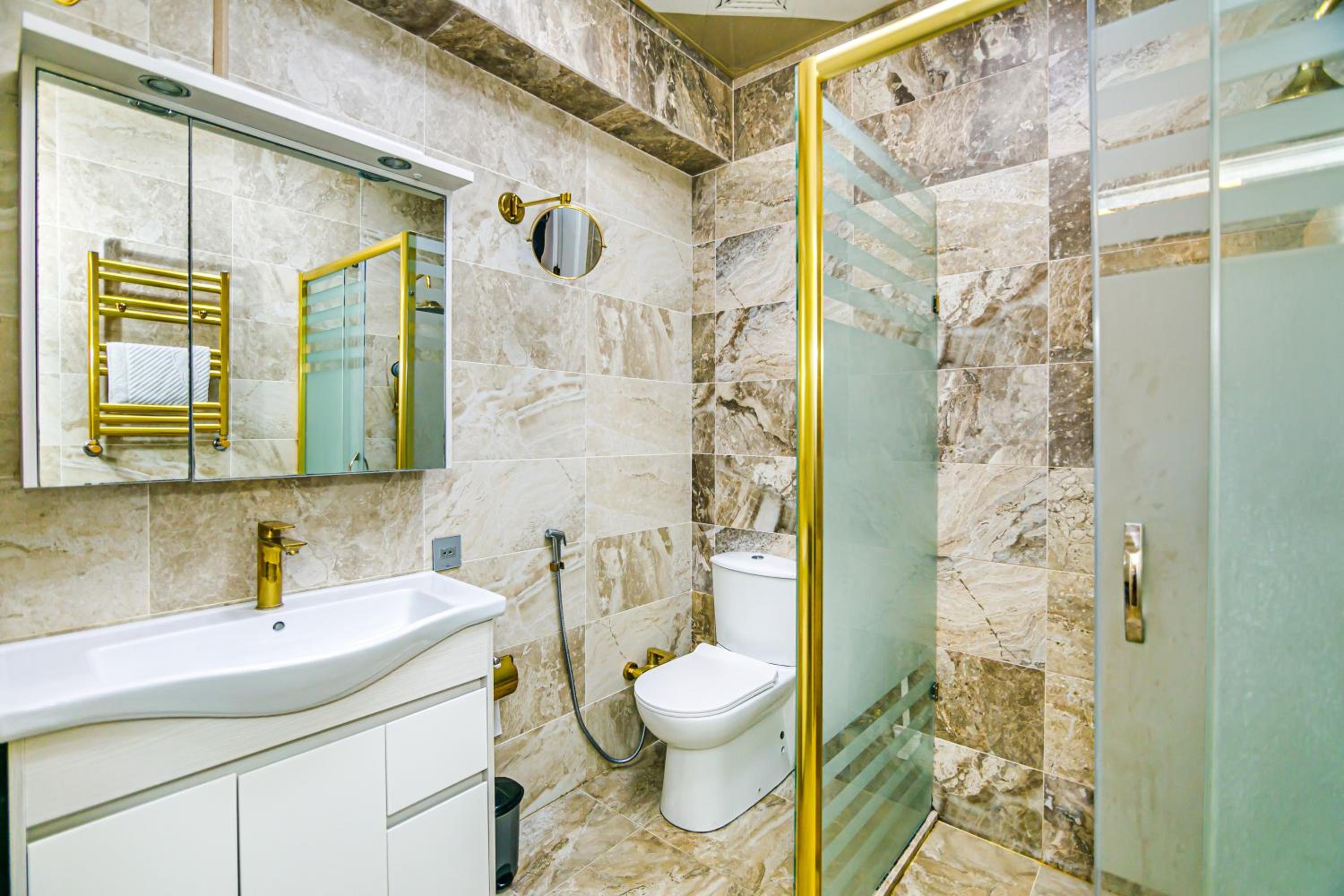 Park Azure VIP Apartment