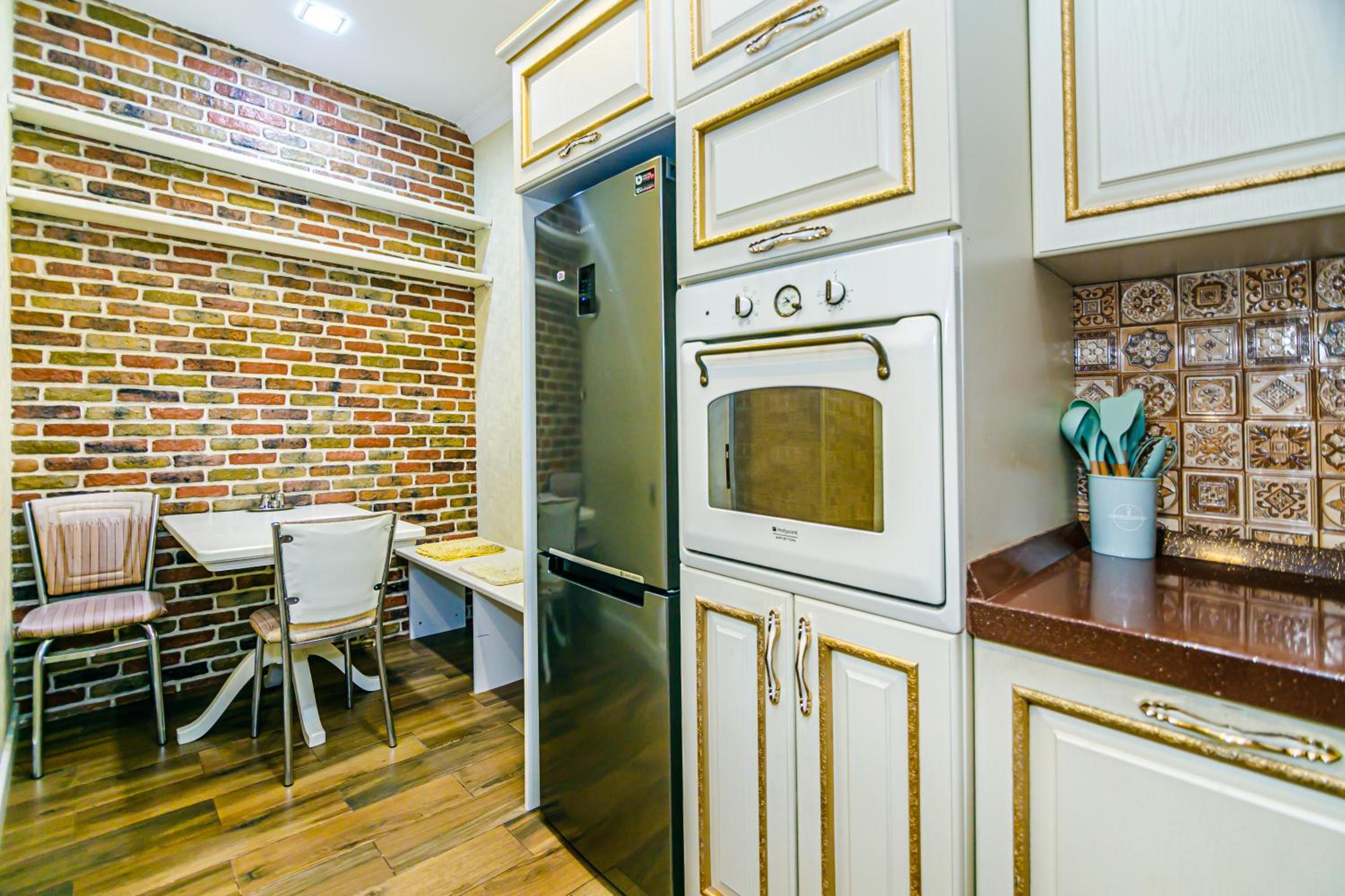 Park Azure VIP Apartment