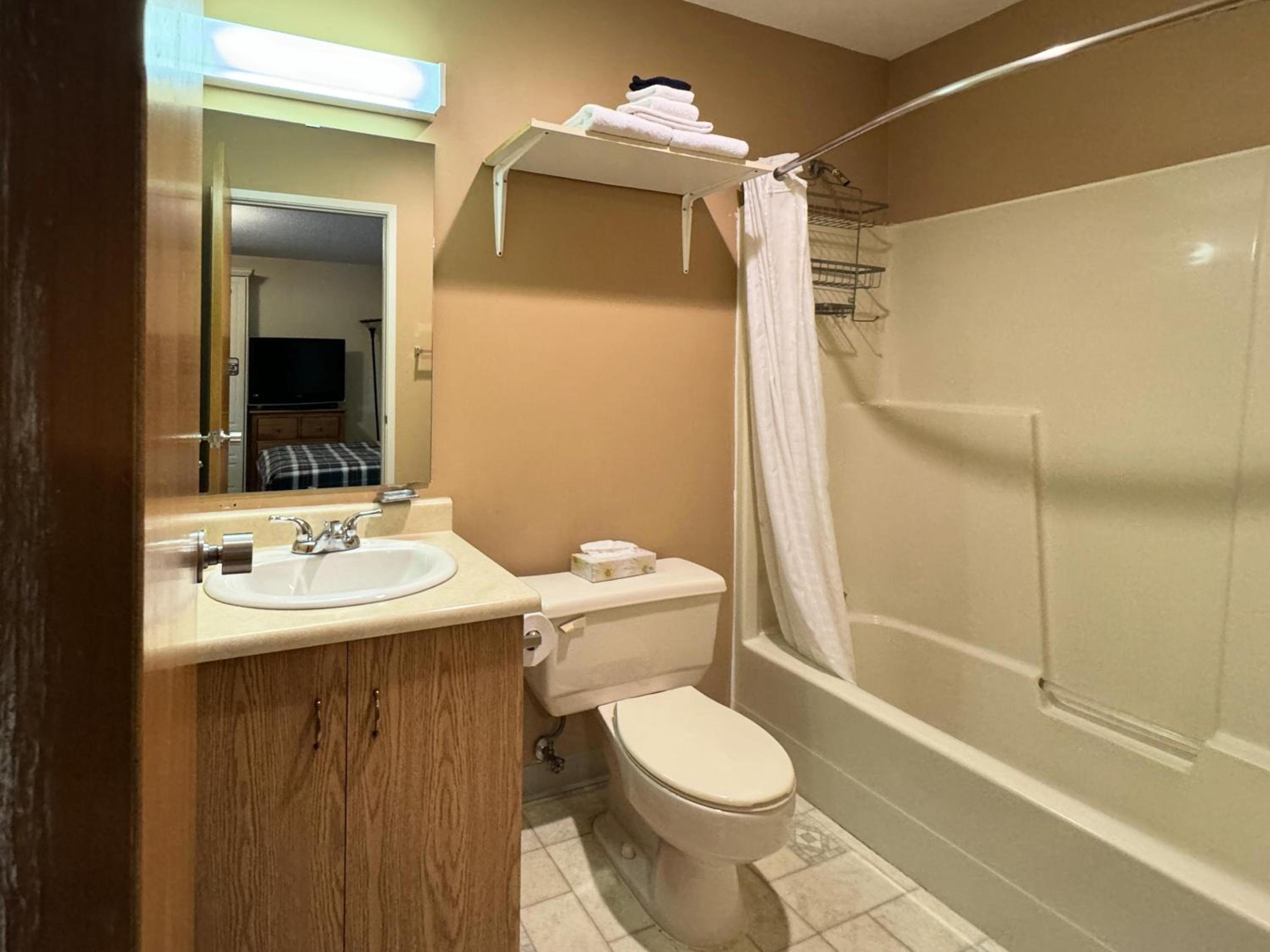 The Griz Inn by Park Vacation Management