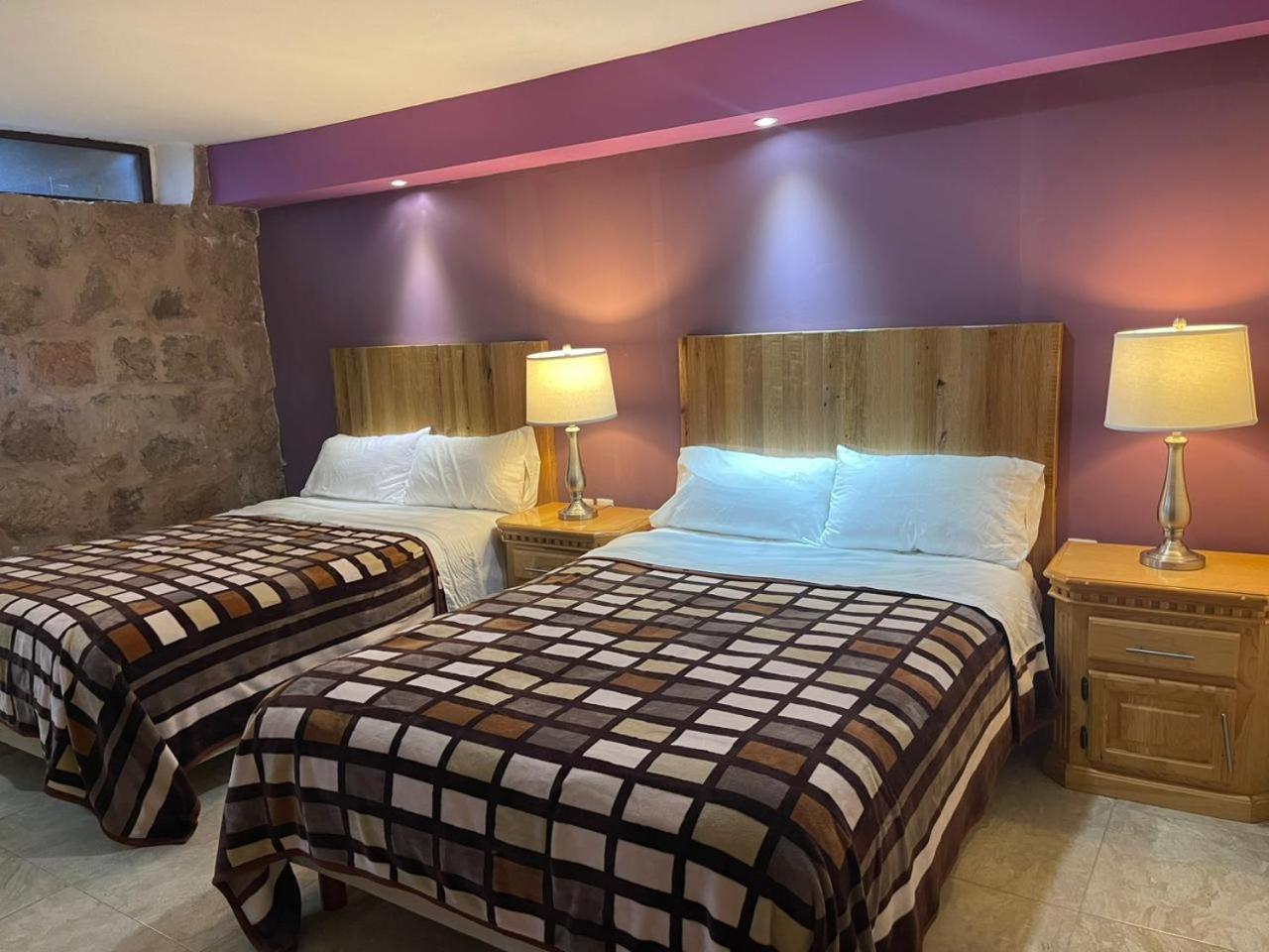 El Campirano Restaurante & Hotel