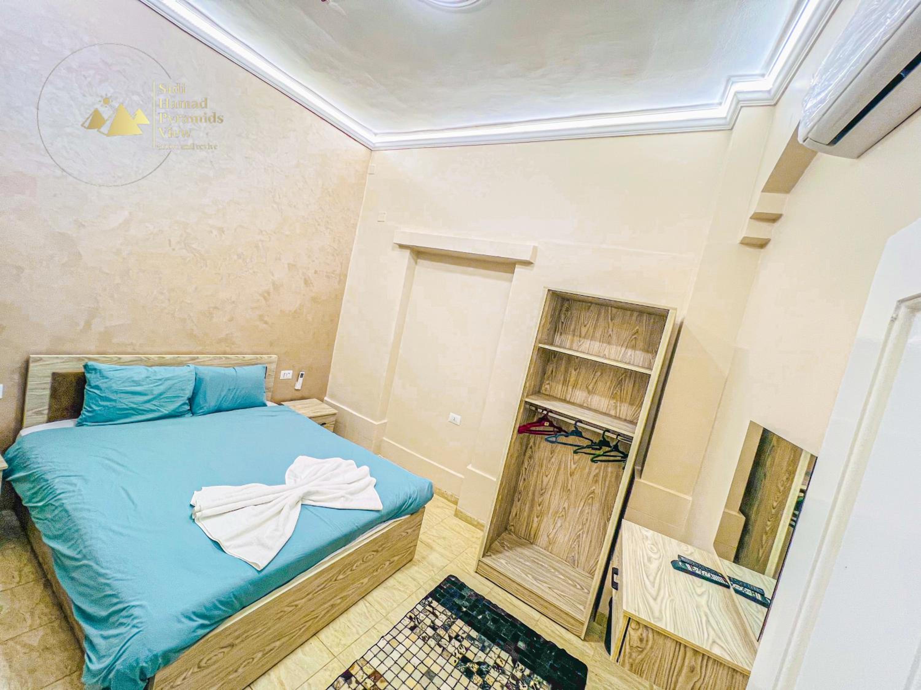Sidi Hamad Pyramids View King Studio