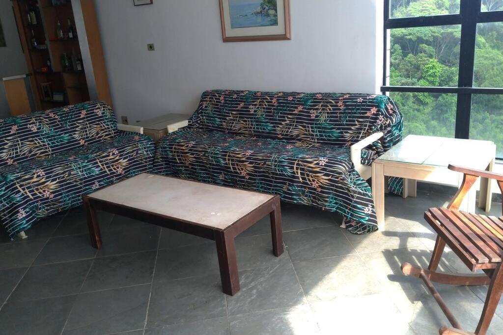Cobertura com Piscina Guarujá Pitangueiras