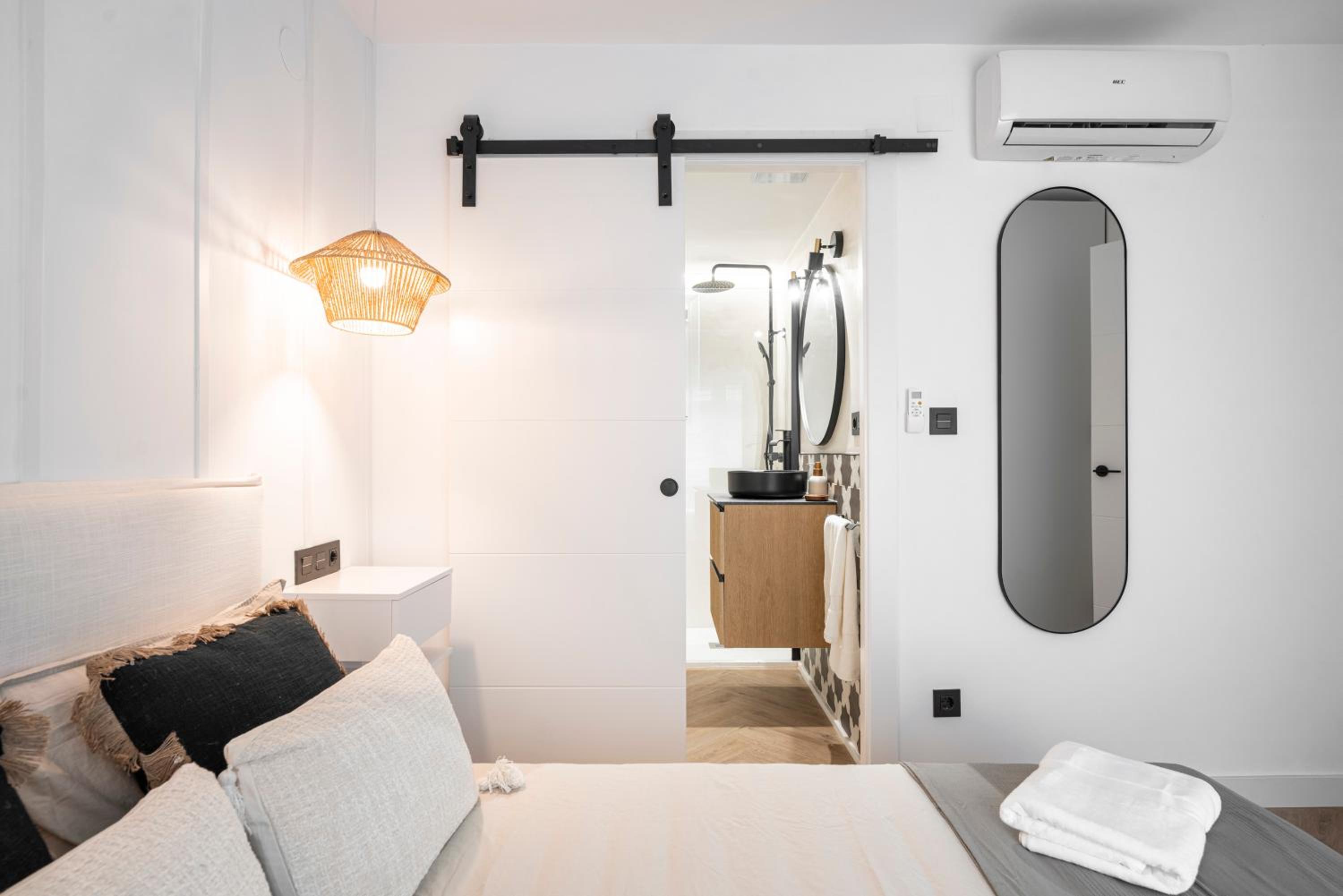 EnjoyGranada Centro & Relax photo 5