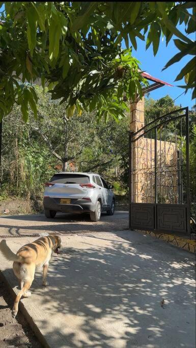 Finca de descanso y relajacion cerca de Tocaima