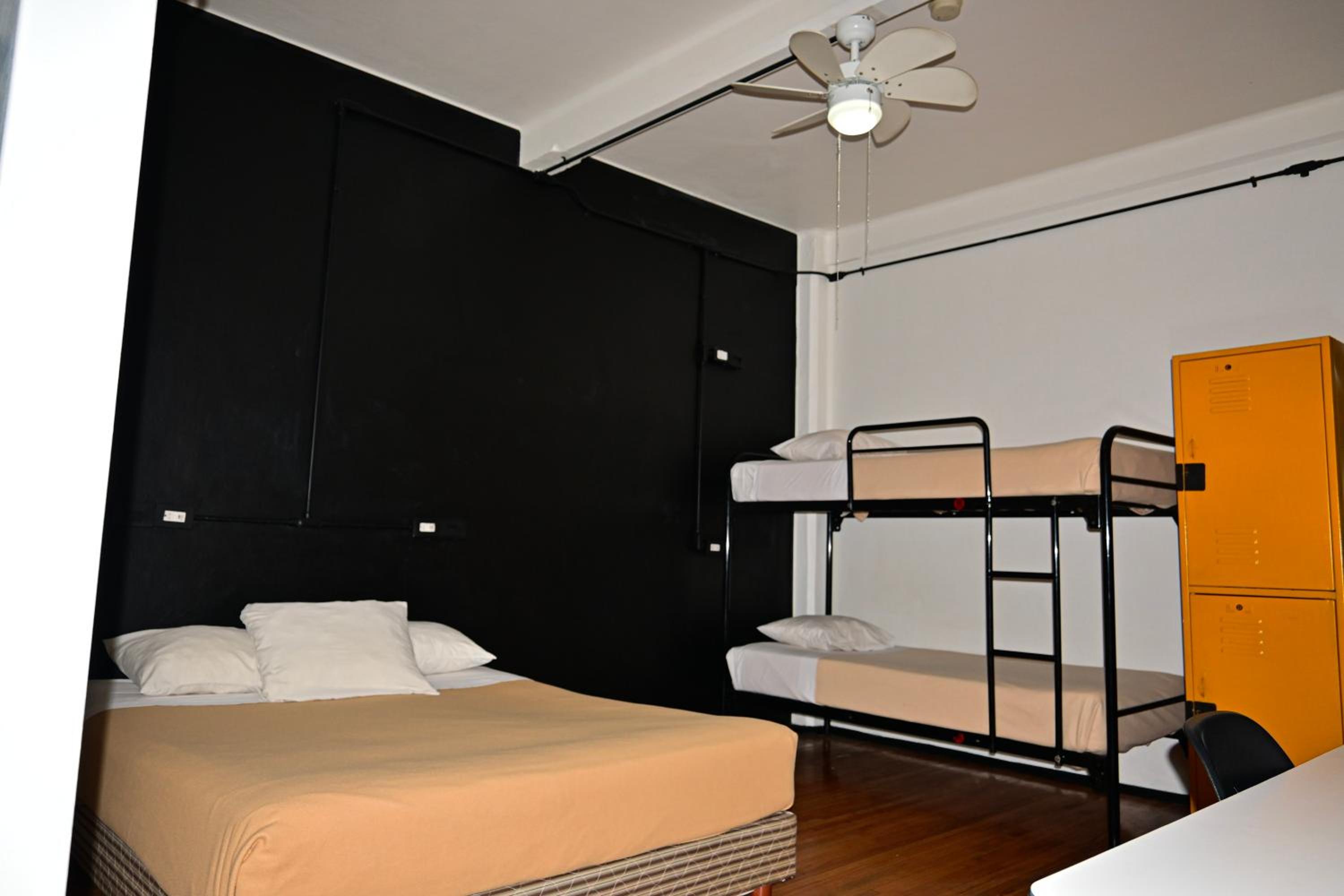 Hostel Mundo Joven Catedral