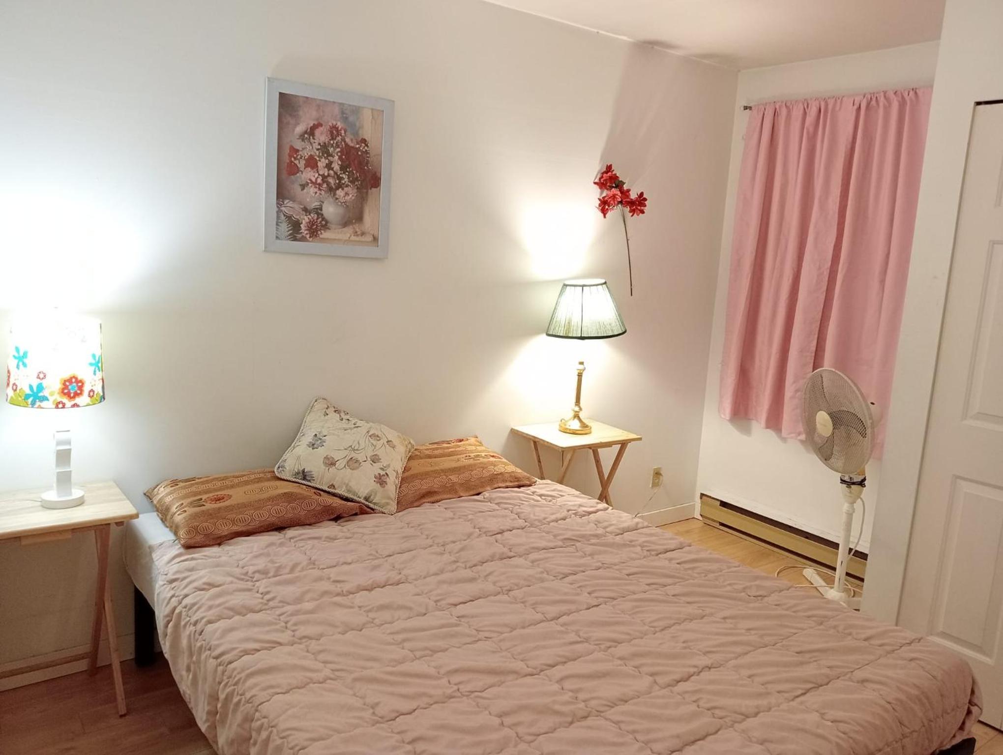 Budget Room in Surrey- Year End Sale- Heavy Price Cut