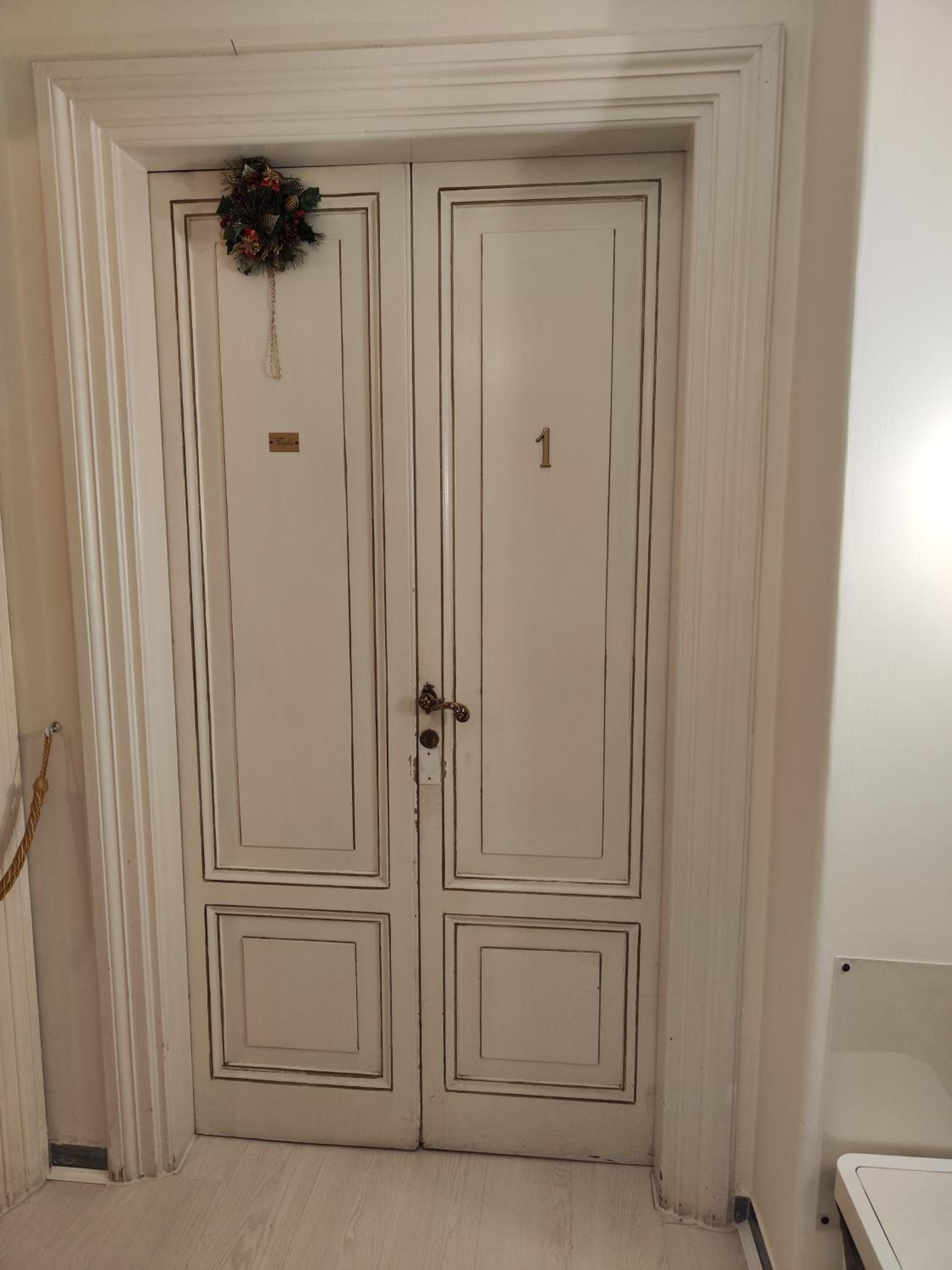 B&B DolceVirginia
