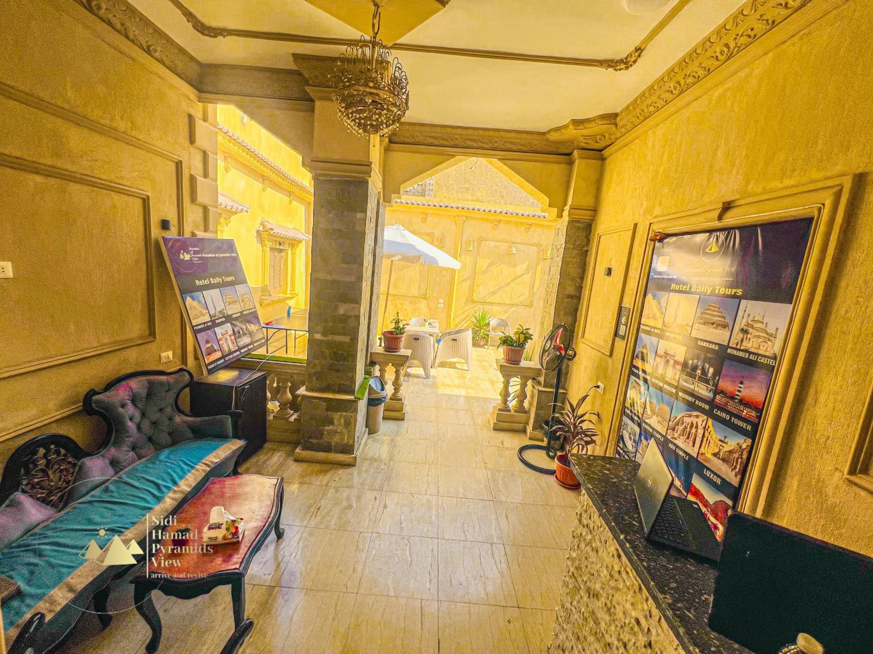 Sidi Hamad Pyramids View King Studio