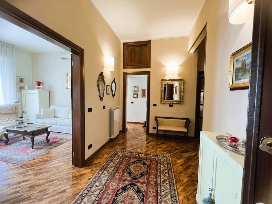 Verrazzano House Florence