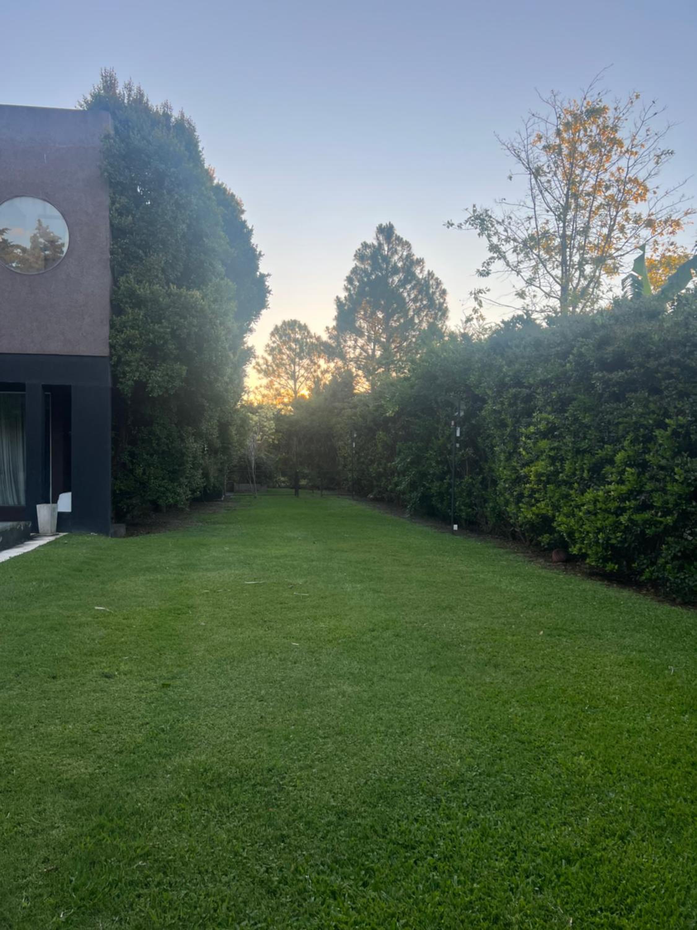 PILAR BARRIO PRIVADO con AMENITIES CASA 6 AMB CON PISCINA