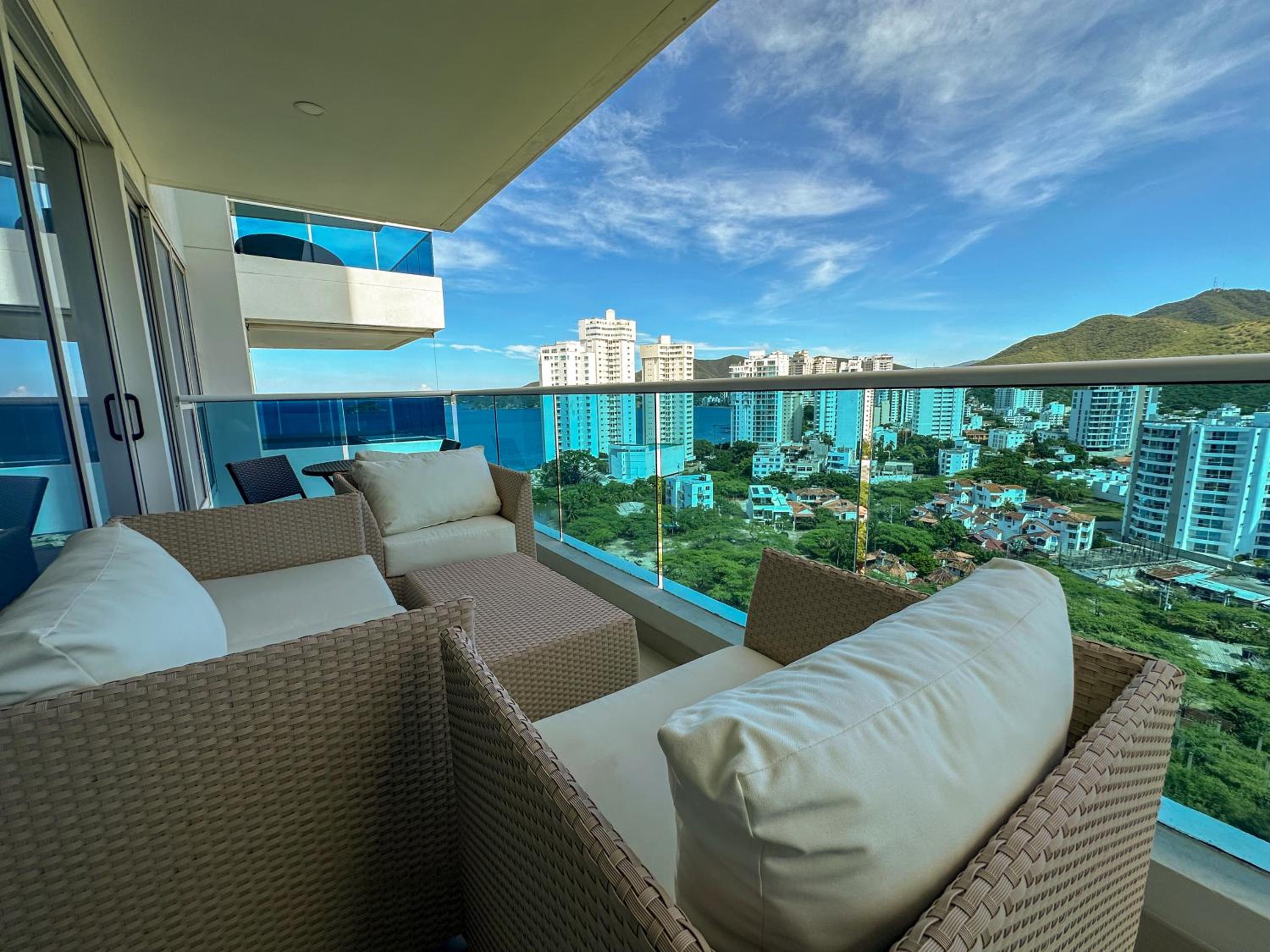 Apartamentos Luxury Frente al Mar - AR Rentals