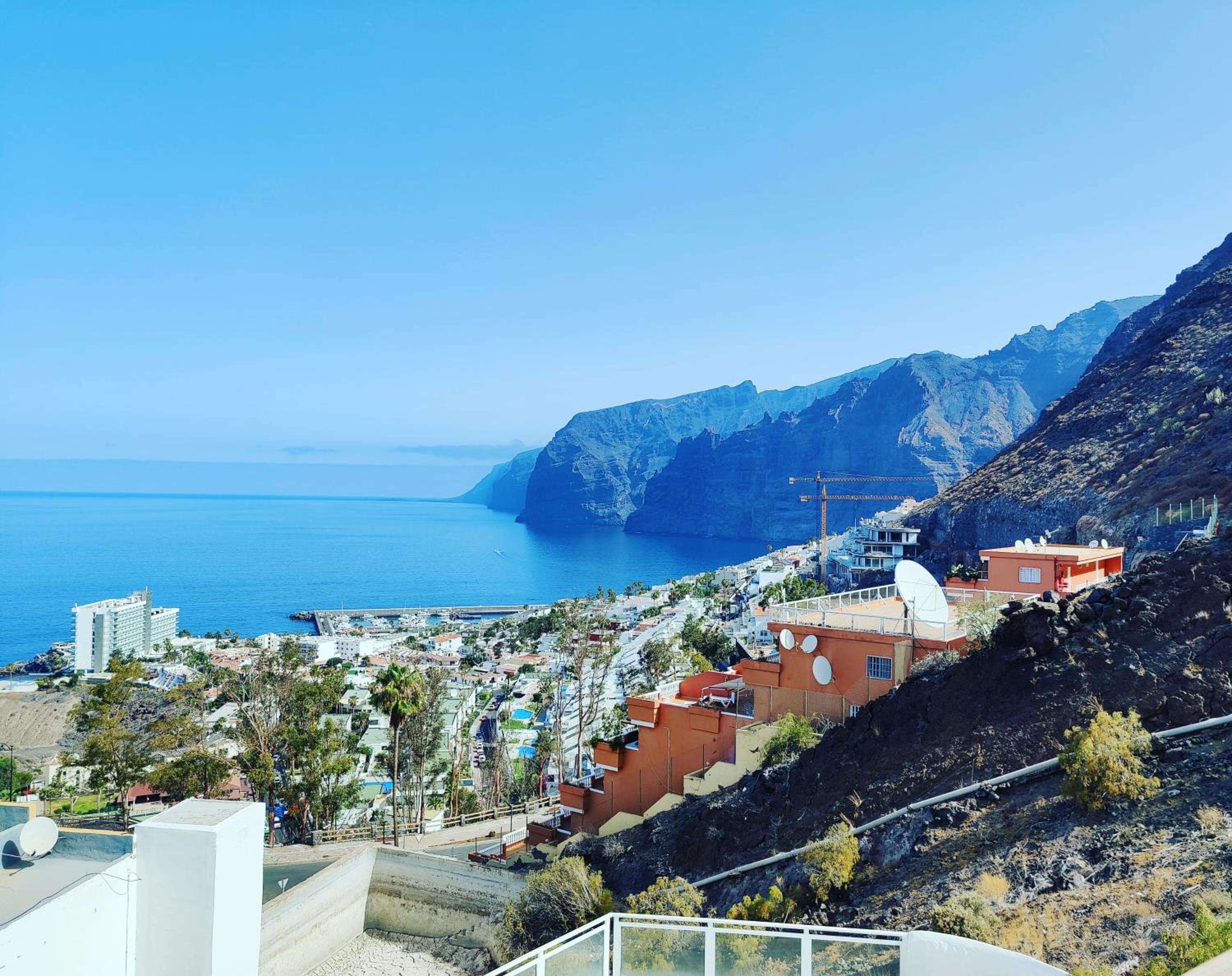 Panoramica Los gigantes Apartament Sea View