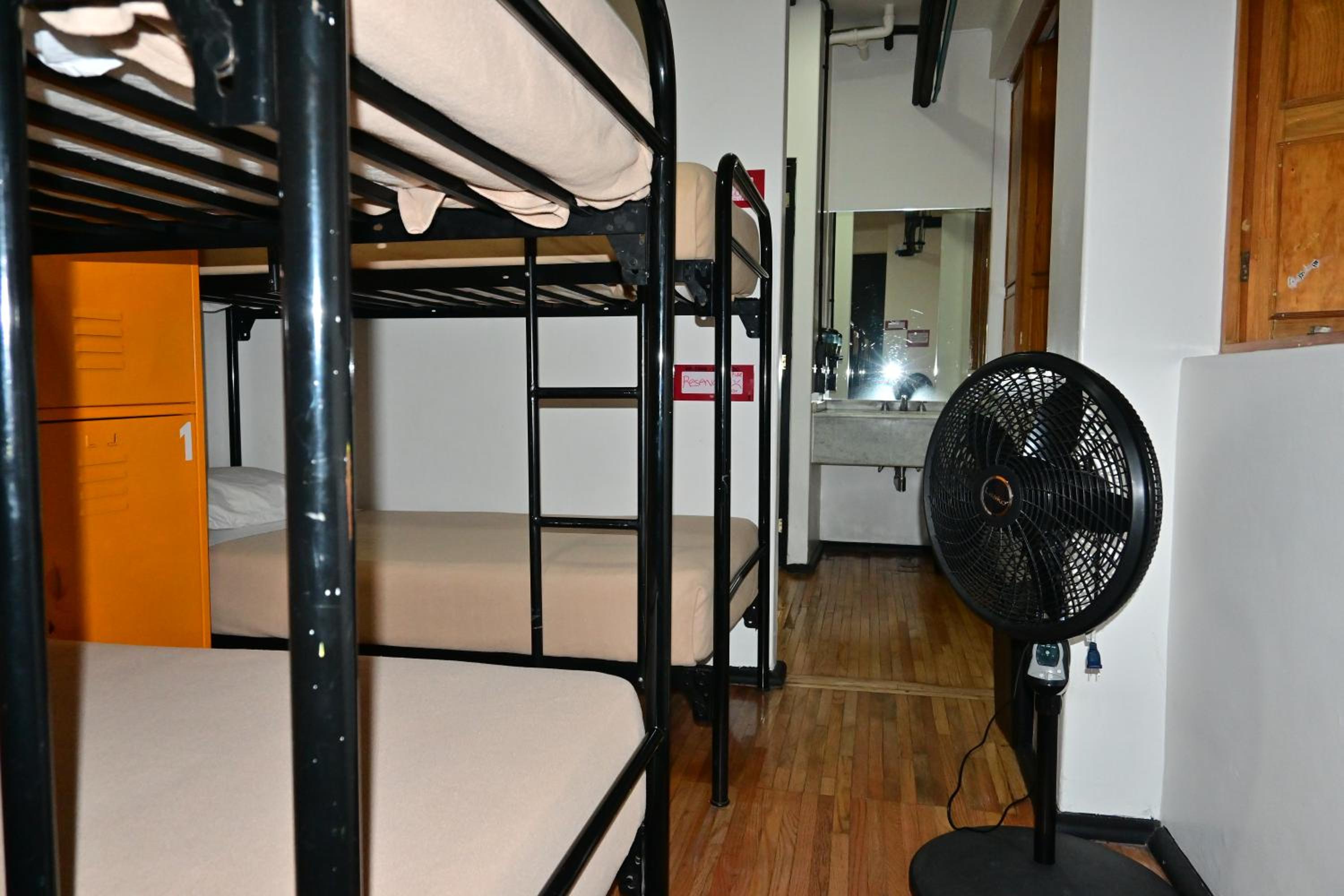 Hostel Mundo Joven Catedral