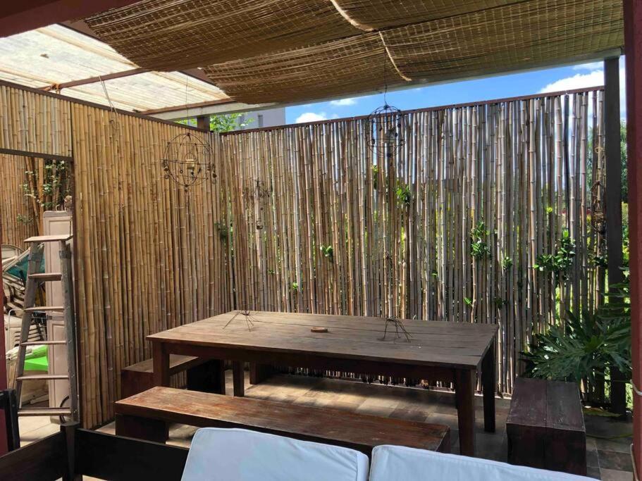 Excelente casa en Barrio Privado Los Arces