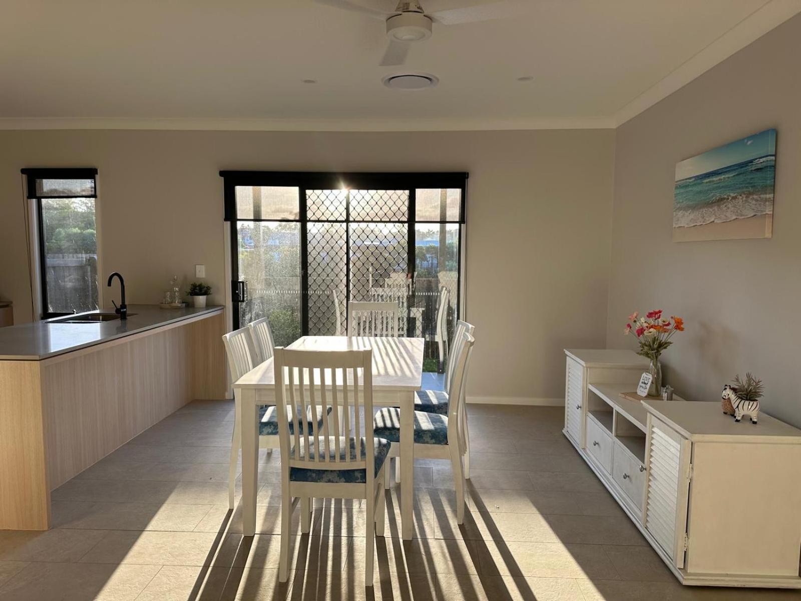 Brand-new entire terrace home