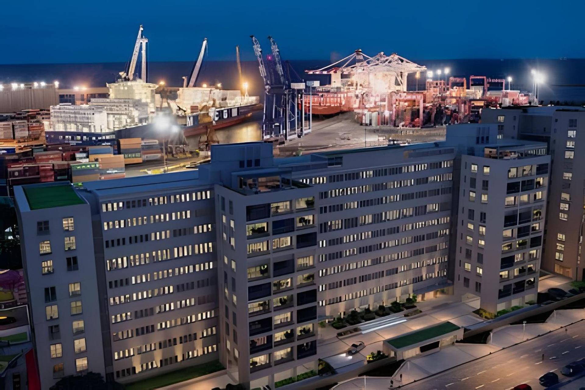Luxury Loft con Balcon Terraza frente a Terminal de Cruceros