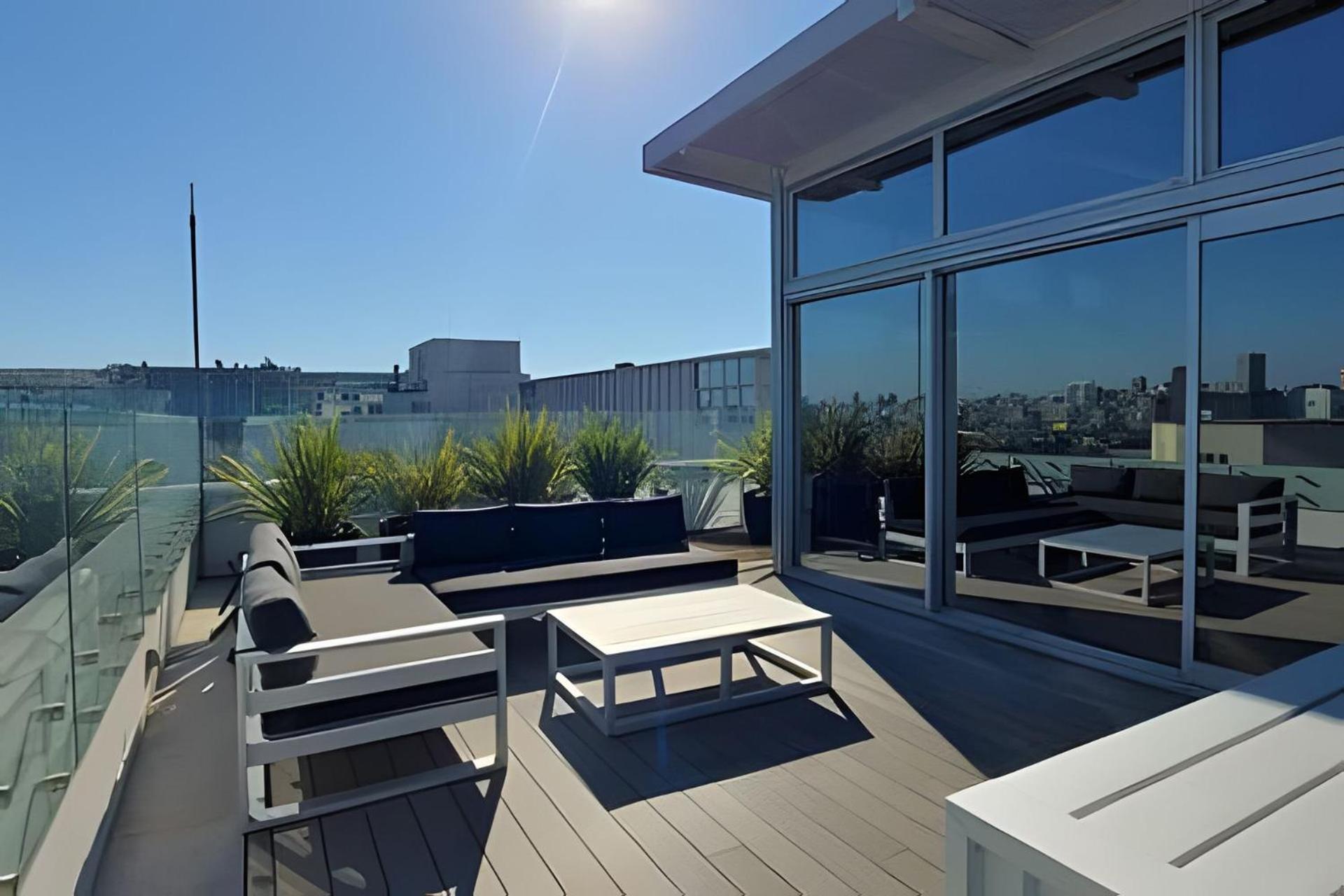 Luxury Loft con Balcon Terraza frente a Terminal de Cruceros