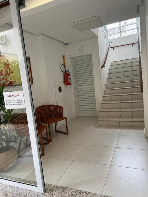 C182 Charmoso apto em Jurerê Internacional