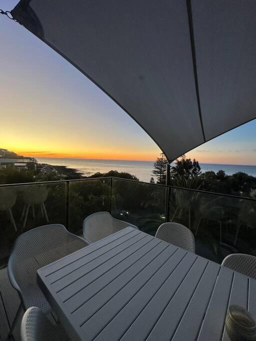 Oceanfront Luxury, Two Complete 5 star Homes in One Stunning Esplanade Escape