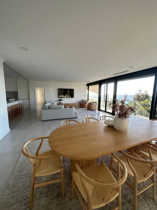 Oceanfront Luxury, Two Complete 5 star Homes in One Stunning Esplanade Escape