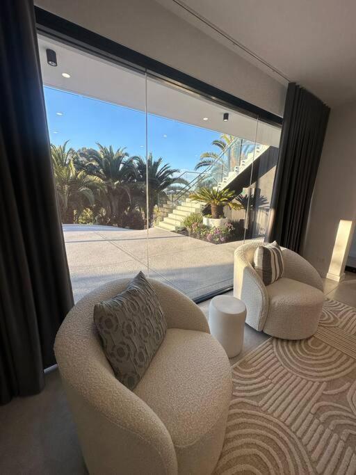 Oceanfront Luxury, Two Complete 5 star Homes in One Stunning Esplanade Escape