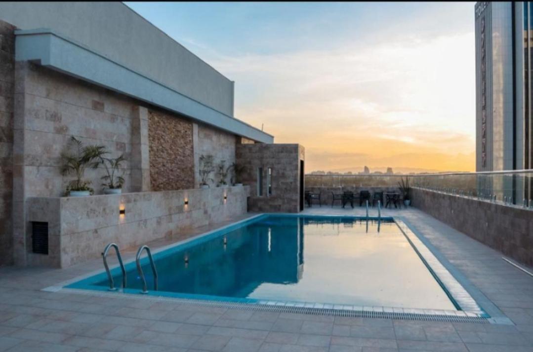 Where Luxury Resides