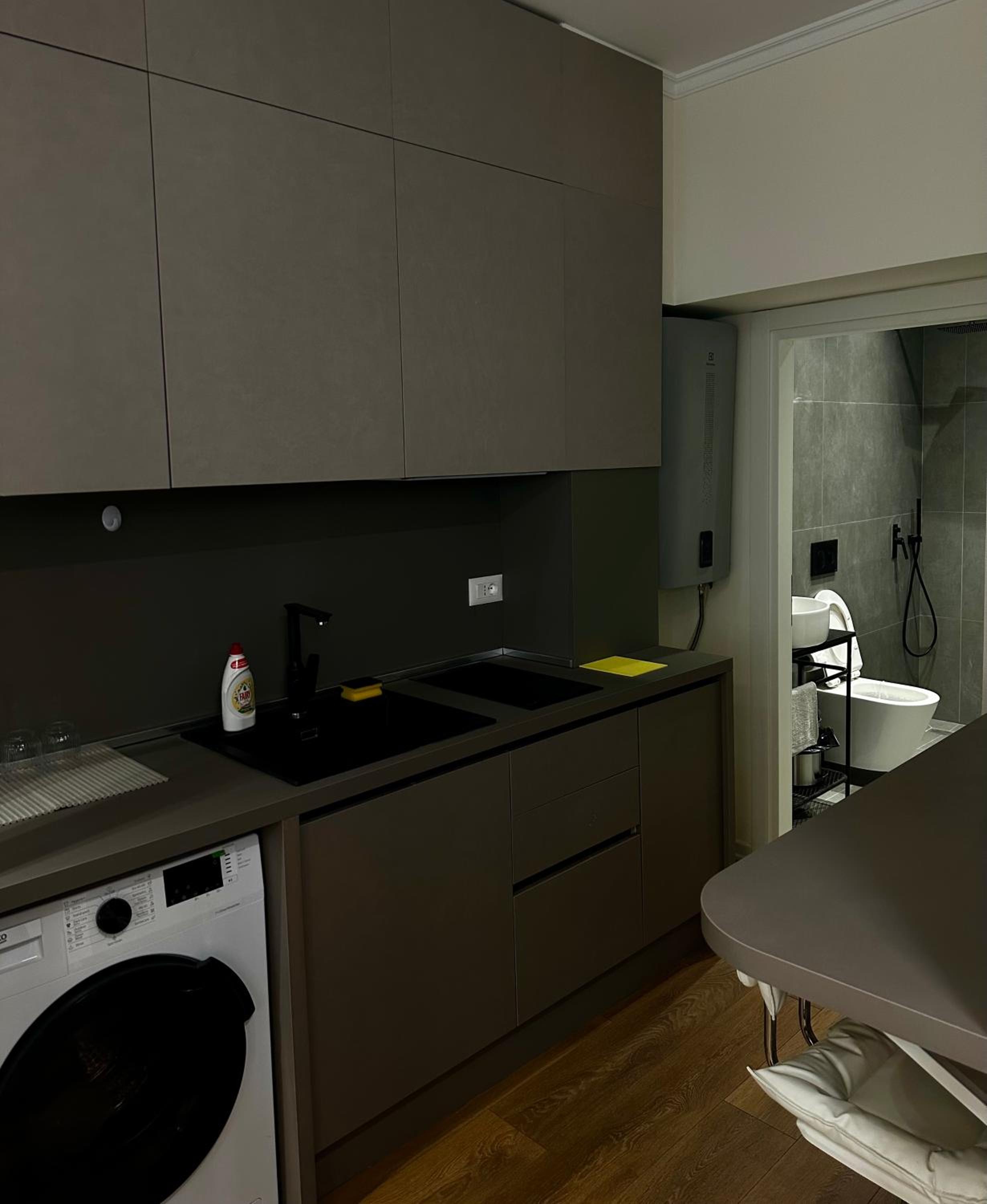 Studio Flat