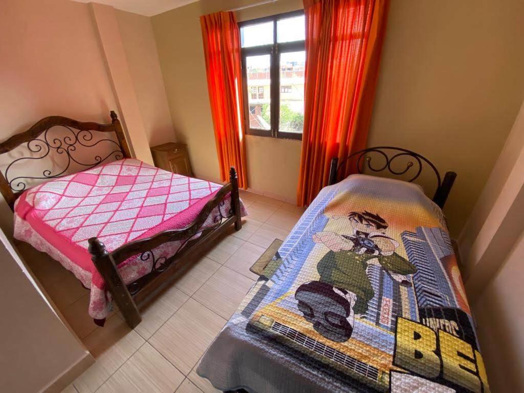 Hostal La Familia