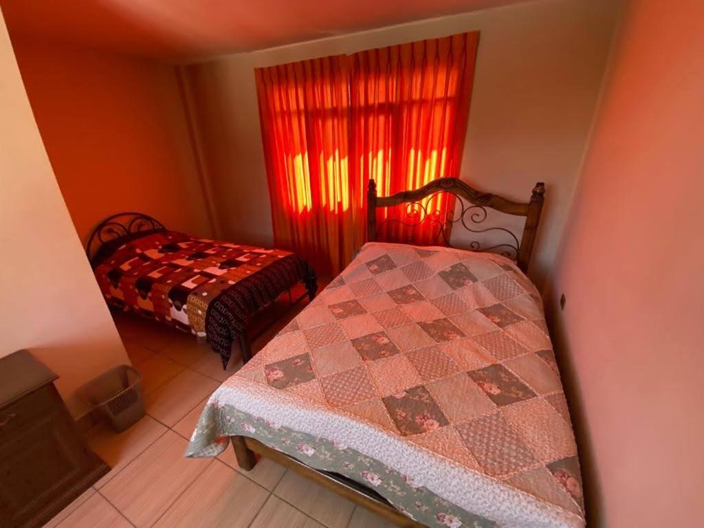 Hostal La Familia