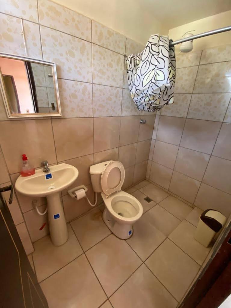 Hostal La Familia